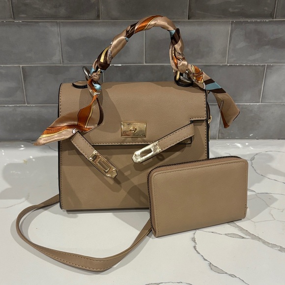 Elegant Tan Handbag with Scarf Accent - Picture 5 of 5